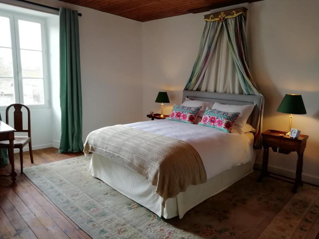 La Maison Murier Chef-Boutonne エクステリア 写真